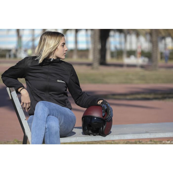 Chaqueta verano moto 4 estaciones con rejilla y chubasquero exterior.